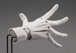 Kotobukiya ARTIST SUPPORT ITEM Takahiro Kagami HAND MODEL MEN'S/R WHITE 1/1 Action Figure