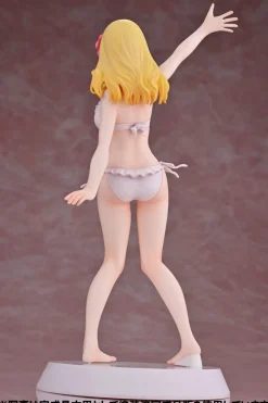 Our Treasure Assemble Heroines Tomo-chan Is a Girl! Carol Olston Summer Queens 1/8 Model Kit