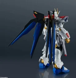 BANDAI Gundam Universe Strike Freedom Gundam TypeII ZGMF/A-262B Action Figure