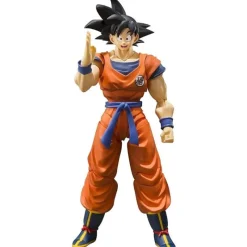 BANDAI S.H.Figuarts Dragon Ball Son Goku A Saiyan Raised On Earth Action Figure