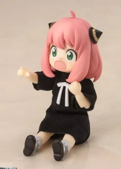 BANDAI S.H.Figuarts Spy x Family Anya Forger Casual Wear Ver. Action Figure