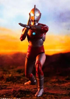 BANDAI Figure*S.H.Figuarts The Return of Ultraman Ultraman Jack Action Figure JAPAN