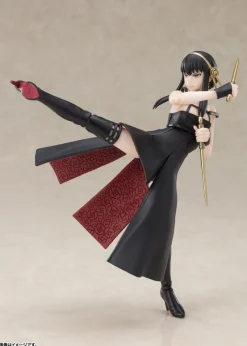 BANDAI S.H.Figuarts Yor Forger Spy x Family Action Figure JAPAN ZA-523