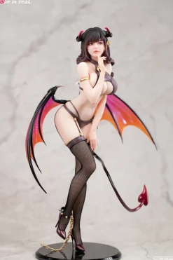 BearPanda Figure*She is real Nafu 1/6 Figure JAPAN OFFICIAL