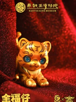 Toys Comic Figure*Bronze Tiger Talisman with Gold Inscription Jin Fuzai Action Figure JAPAN