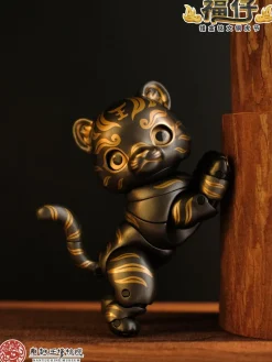 Toys Comic Bronze Tiger Talisman with Gold Inscription Fuzi Action Figure JAPAN