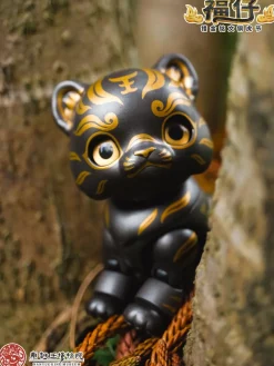 Toys Comic Bronze Tiger Talisman with Gold Inscription Fuzi Action Figure JAPAN