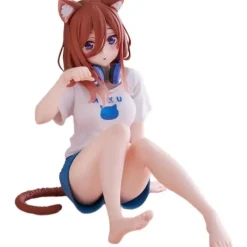 TAITO Desktop Cute The Quintessential Quintuplets Miku Nakano Cat Room Wear Figure