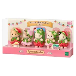 Epoch Sylvanian Families*Sylvanian Families baby doll Set Strawberry Doll JAPAN OFFICIAL