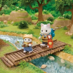 Epoch Sylvanian Families Doki Doki Exploration Set Latte Cat Siblings Doll KO-76