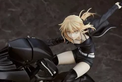 Good Smile Company Fate/Grand Order Saber/Altria Pendragon Alter & Cuirassier Noir 1/8 Figure JAPAN