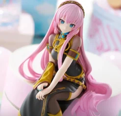 FuRyu Noodle Stopper Megurine Luka Figure JAPAN OFFICIAL