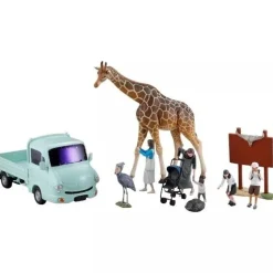 Kaiyodo ARTPLA Tourist and Giraffe Set Unpainted Unassembled Model Kit JAPAN