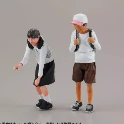 Kaiyodo ARTPLA Tourist and Giraffe Set Unpainted Unassembled Model Kit JAPAN