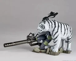 Kaiyodo Kaiju No. 8 Mina Ashiro 1/18 Figure JAPAN OFFICIAL