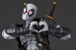 Kaiyodo Revoltech Amazing Yamaguchi Deadpool Ver.2.5 X-Force Color Action Figure