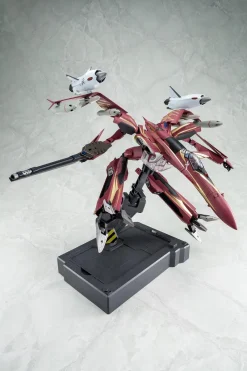 Arcadia Kanzen Henkei SV-51 Nora Polyansky Custom Final Battle Specification 1/60 Figure
