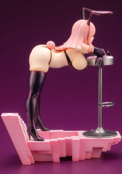 Kotobukiya Illustrator Original Azamuki Usagi Standing Bunny by Kafun 1/7 Figure