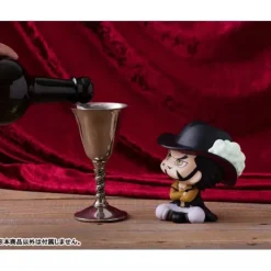 MegaHouse LookUp ONE PIECE Dracule Mihawk Figure JAPAN OFFICIAL
