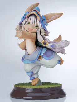 Good Smile Company Made in Abyss The Golden City of the Scorching Sun Nanachi New Outfit Ver Figure