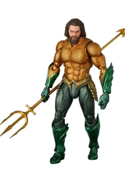 Medicom Toy MAFEX No.267 MAFEX Aquaman Gold & Green Suit Aquaman and The Lost Kingdom Figure