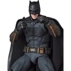 Medicom Toy MAFEX No.222 Batman Justice League Ver. Action Figure JAPAN OFFICIAL