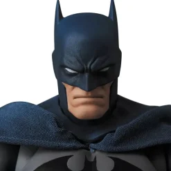 Medicom Toy MAFEX No.105 BATMAN HUSH Action Figure JAPAN OFFICIAL