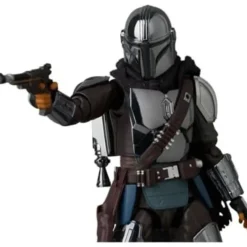 Medicom Toy MAFEX No.256 Star Wars The Mandalorian Chrome Ver. Action Figure