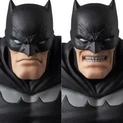 Medicom Toy Figure*MAFEX No.106 The Dark Knight Returns BATMAN Action Figure JAPAN
