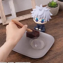 MegaHouse LookUp Jujutsu Kaisen Satoru Gojo High School ver. Figure JAPAN