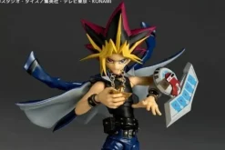 Kaiyodo Yu-Gi-Oh*Revoltech Amazing Yamaguchi Yu-Gi-Oh! Duel Monsters Yami Yugi Action Figure