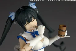 Kaiyodo Figure*Revoltech Is It Wrong to Try to Pick Up Girls in Dungeon? Hestia Action Figure