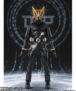 BANDAI Kamen Rider*S.H.Figuarts Kamen Rider Nago Entry Raise Form & Entry Raise Set Action Figure