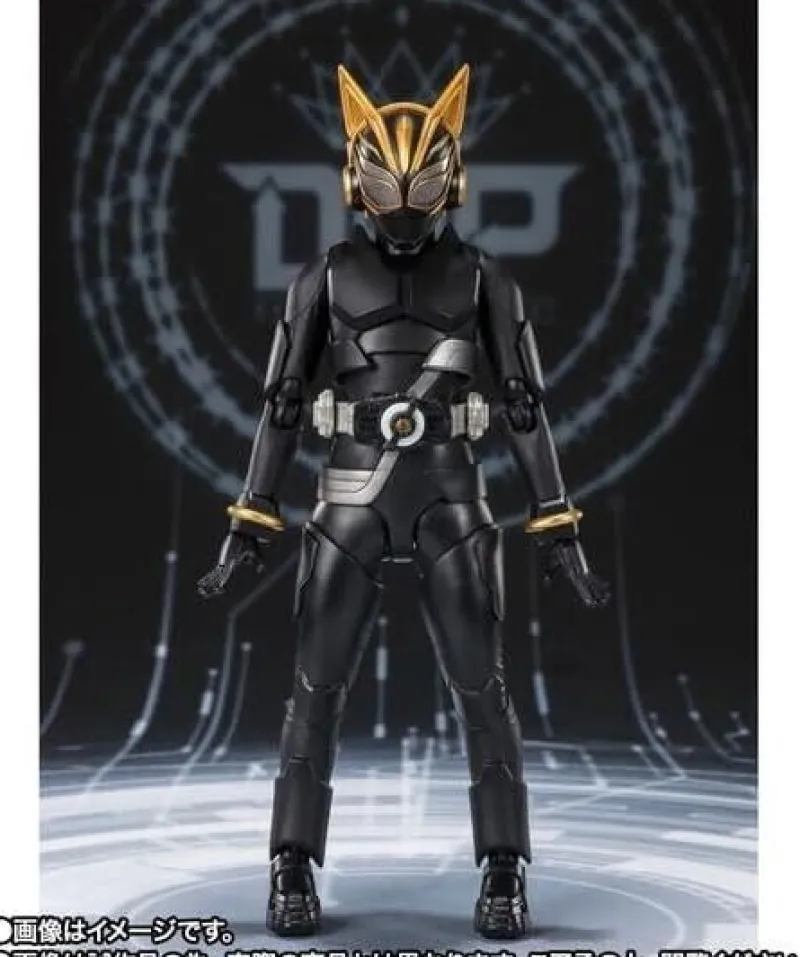 BANDAI Kamen Rider*S.H.Figuarts Kamen Rider Nago Entry Raise Form & Entry Raise Set Action Figure