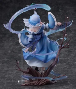 Solarain Figure*Touhou Project Yuyuko Saigyouji Natural-Born Ghost Ver. 1/7 Figure