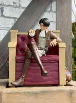 Universal Studio Japan Figure*Universal Studios Japan Limited USJ 2022 Attack on Titan Levi Popcorn Bucket