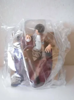 Universal Studio Japan Figure*Universal Studios Japan Limited USJ 2022 Attack on Titan Levi Popcorn Bucket