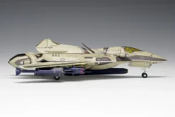 WAVE Macross Delta VF-171 Nightmare Plus Outlying Space Type 1/72 Model Kit